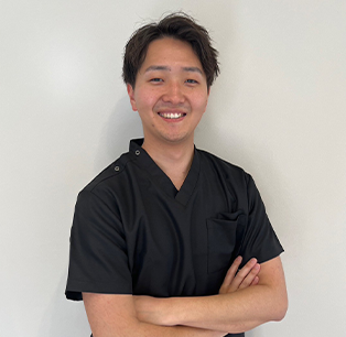 施術者は理学療法士国家資格を持ったスタッフが施術します